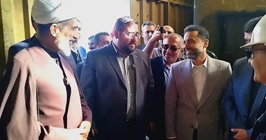  معاون قوه قضاییه در سفر به فیروزکوه  ؛ واحد تولیدی ماسه ریخته گری اقدامات مؤثری برای رفع مشکل آلایندگی و توسعه اشتغال انجام داده است.